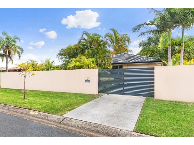 52 Bienvenue Drive, Currumbin Waters QLD 4223