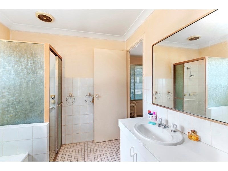 52 Bienvenue Drive, Currumbin Waters QLD 4223