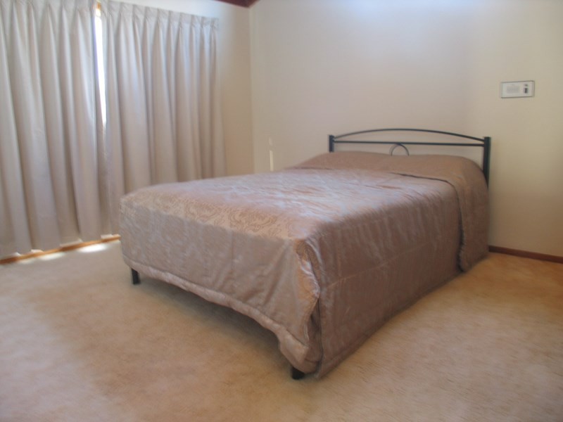 244 Mallawa Drive, Palm Beach QLD 4221