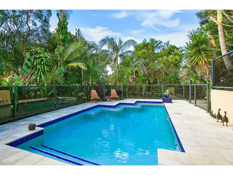 42 Hoffschildt Drive, Currumbin Waters QLD 4223