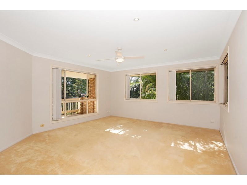 42 Hoffschildt Drive, Currumbin Waters QLD 4223