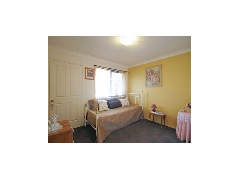 15 Walnut Street, Elanora QLD 4221