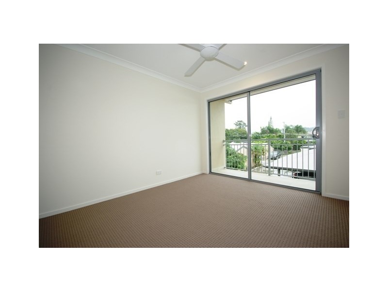 2/3 Wilpark Crescent, Currumbin Waters QLD 4223