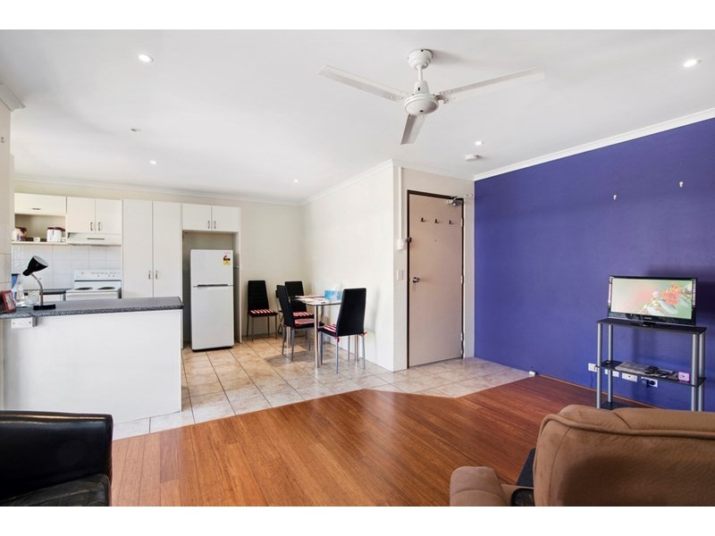 6/8 Allara Avenue, Palm Beach QLD 4221