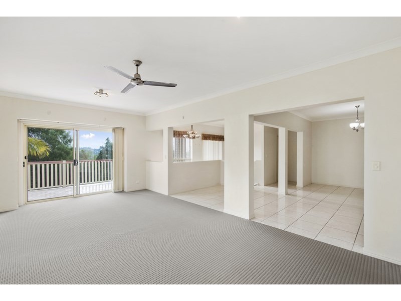 41 Sawtell Drive, Currumbin Waters QLD 4223