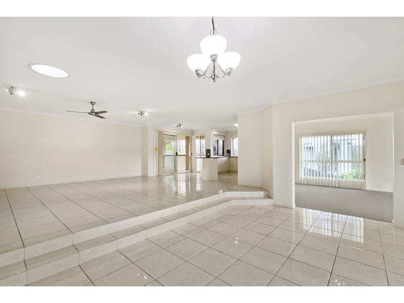 41 Sawtell Drive, Currumbin Waters QLD 4223