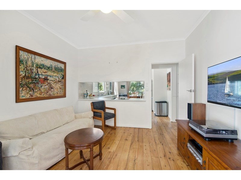 157 Laguna Avenue, Palm Beach QLD 4221