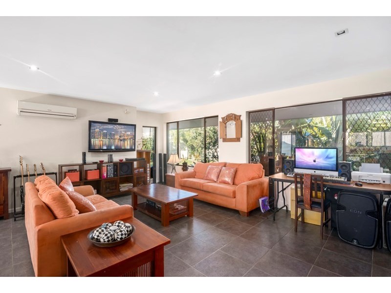 35 Coolibah Drive, Palm Beach QLD 4221