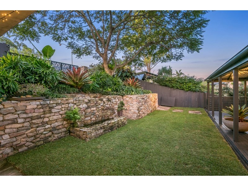 12 Larentia Street, Currumbin Waters QLD 4223