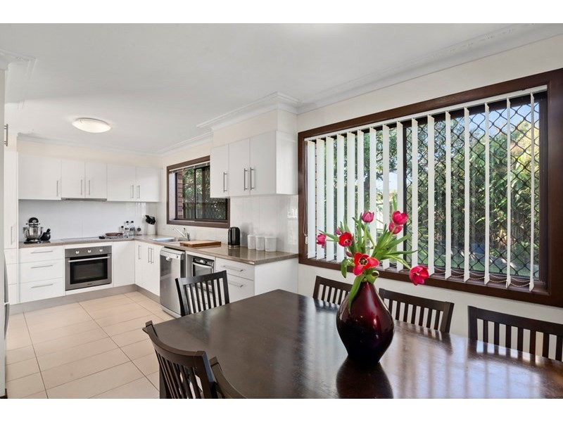 11 Mawarra Street, Palm Beach QLD 4221