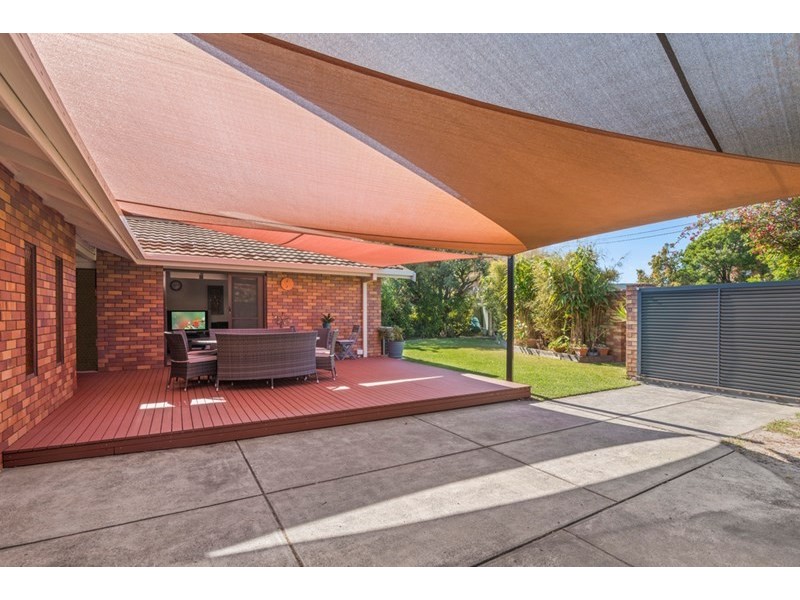 11 Mawarra Street, Palm Beach QLD 4221