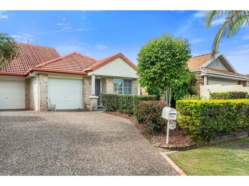 2/19 Oasis Crescent, Elanora QLD 4221