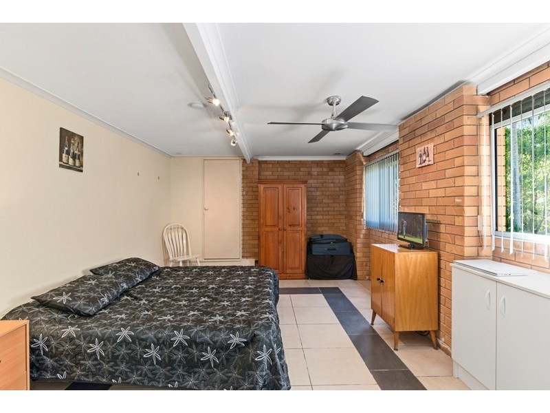 23 Kalamunda Close, Elanora QLD 4221