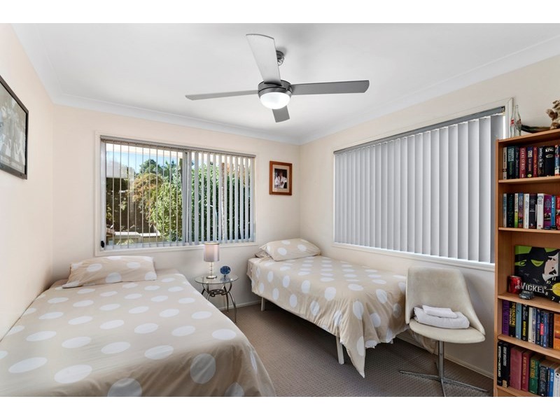 23 Kalamunda Close, Elanora QLD 4221