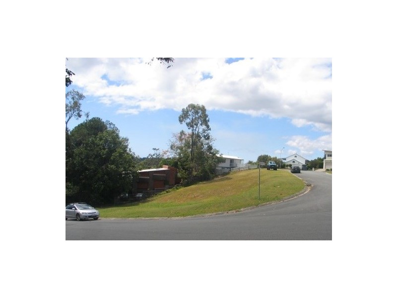 2 Hovea Court, Elanora QLD 4221