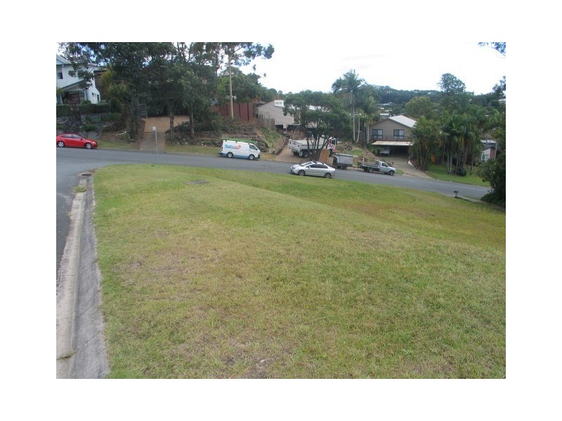 2 Hovea Court, Elanora QLD 4221