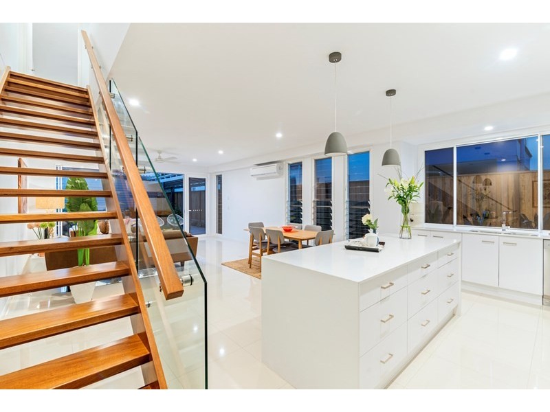 1/184 Cypress Terrace, Palm Beach QLD 4221