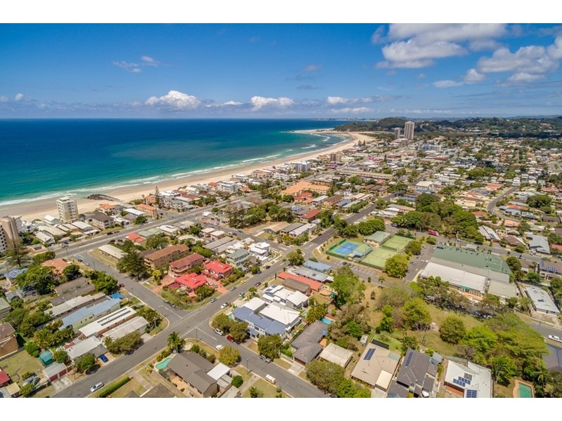 1/184 Cypress Terrace, Palm Beach QLD 4221