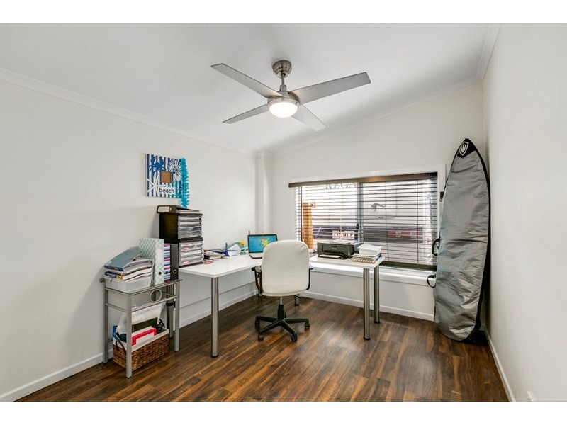 72 Tallebudgera Drive, Palm Beach QLD 4221