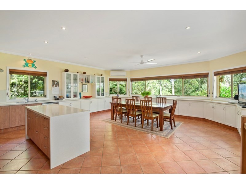 3 Forest Drive, Elanora QLD 4221