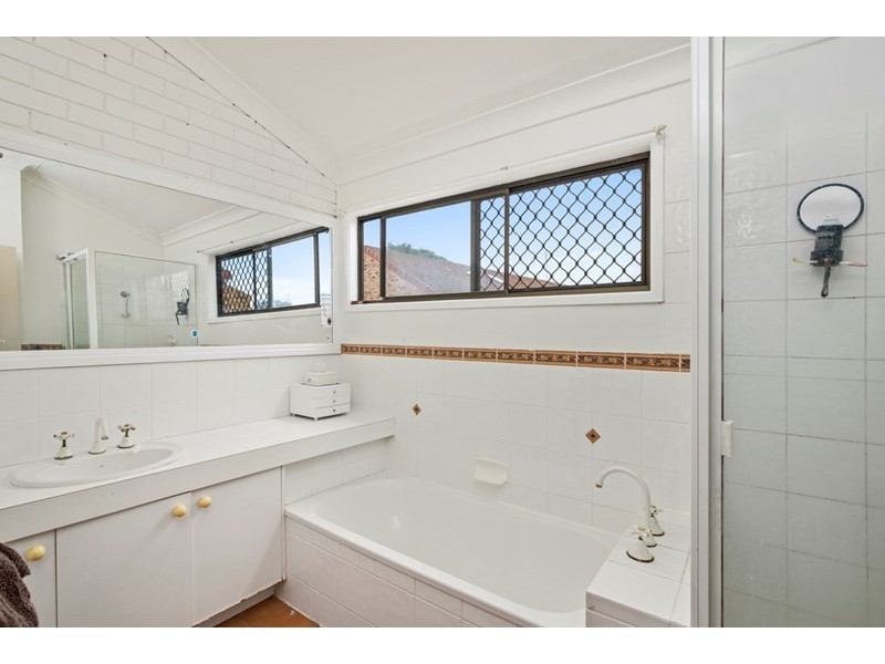 3/32 Darnel Street, Elanora QLD 4221