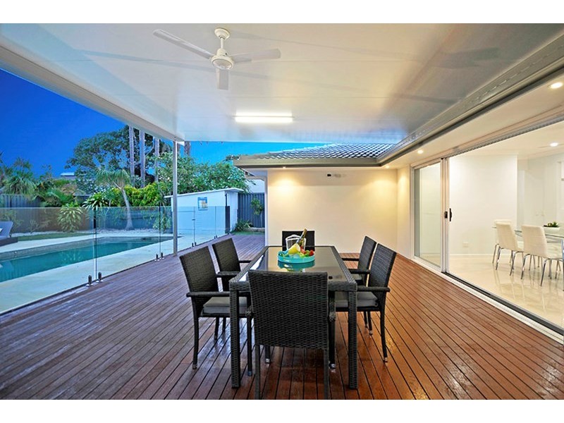 14 Satinwood Place, Palm Beach QLD 4221