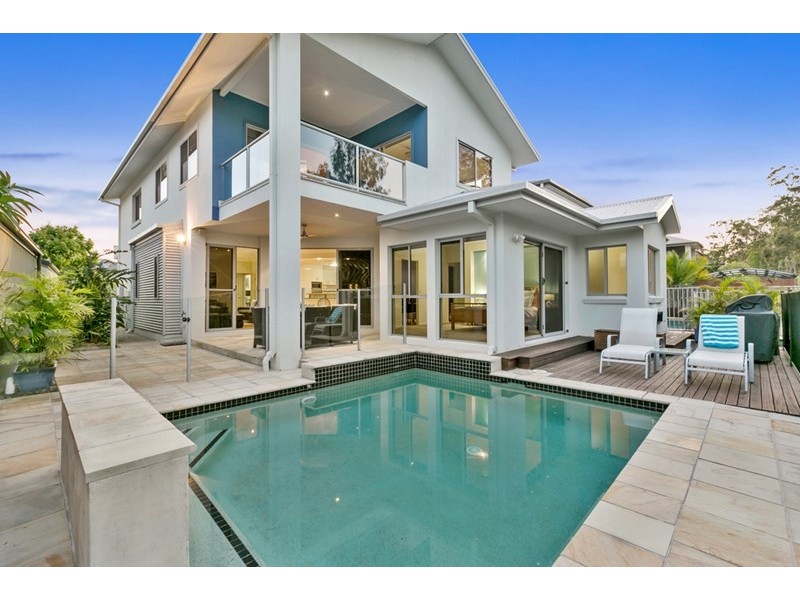 17 Royal Links Drive, Robina QLD 4226