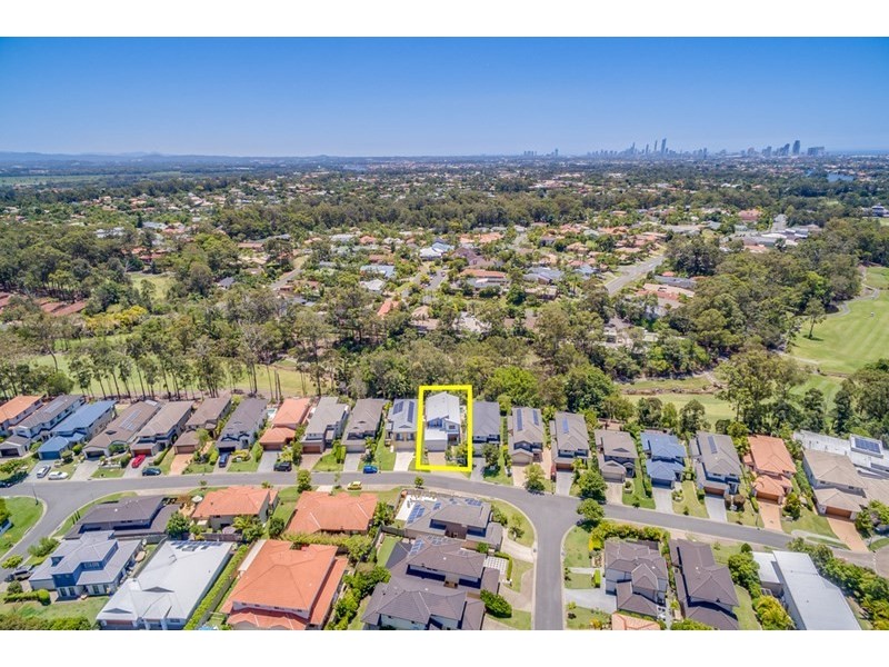 17 Royal Links Drive, Robina QLD 4226
