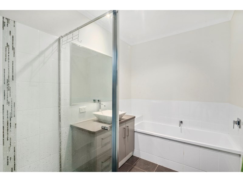 1/51 Philippine Parade, Palm Beach QLD 4221