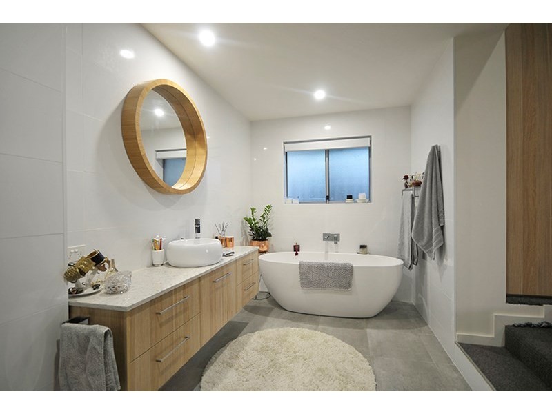 8 Cantala Avenue, Miami QLD 4220