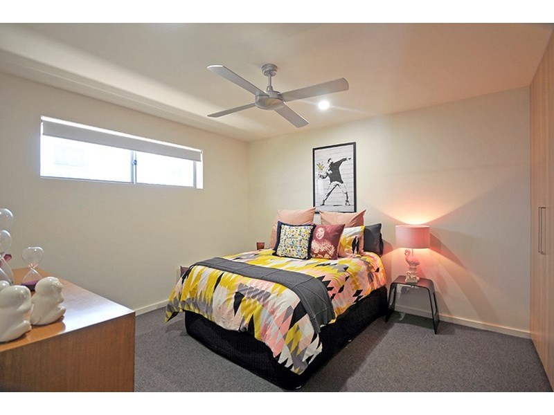 8 Cantala Avenue, Miami QLD 4220