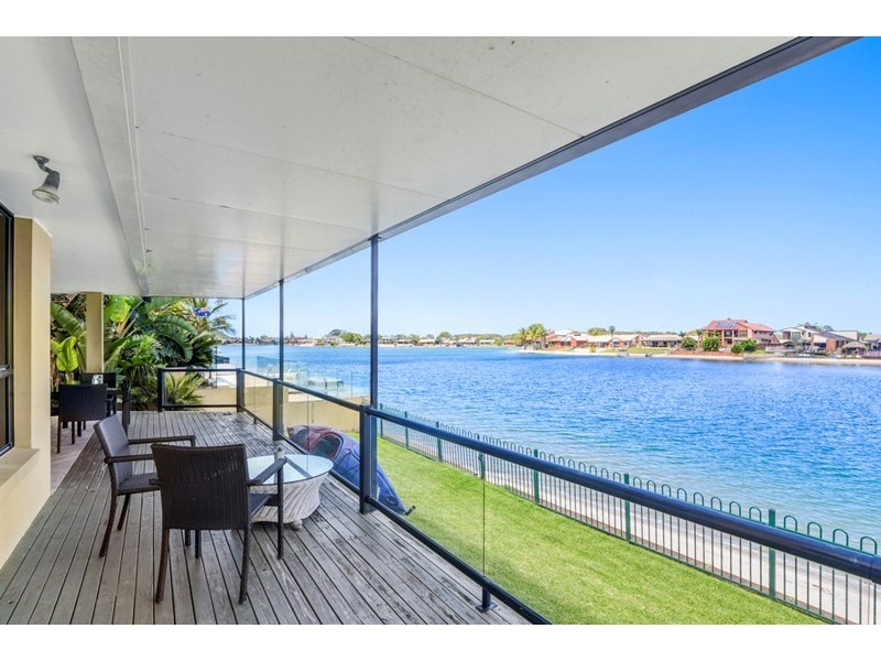 19 Diplacus Drive, Palm Beach QLD 4221