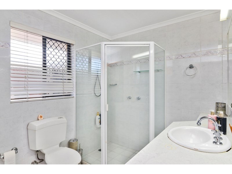 19 Diplacus Drive, Palm Beach QLD 4221