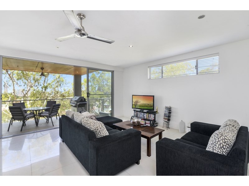 5/26-28 East Street, Burleigh Heads QLD 4220