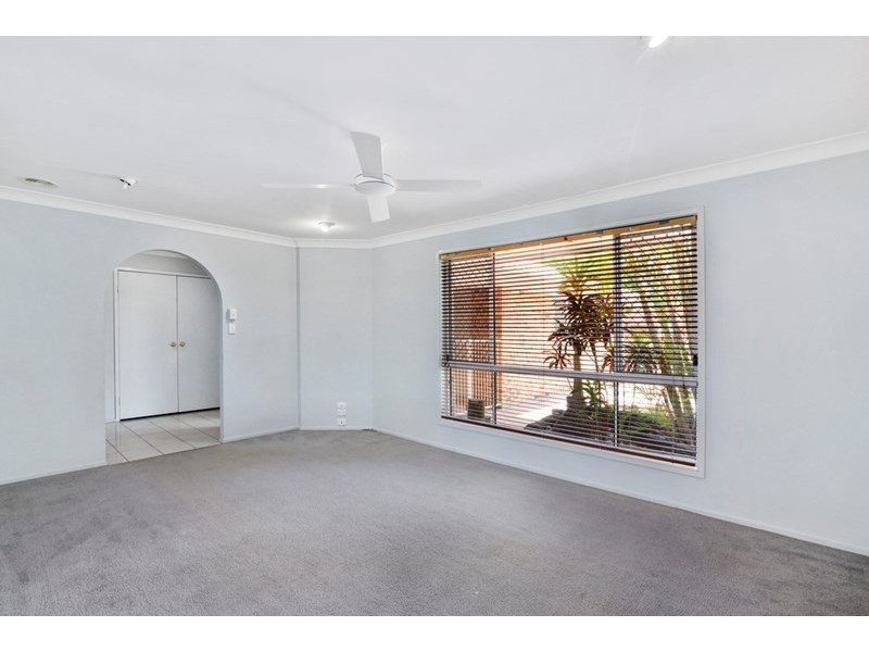 3 Betony Court, Elanora QLD 4221