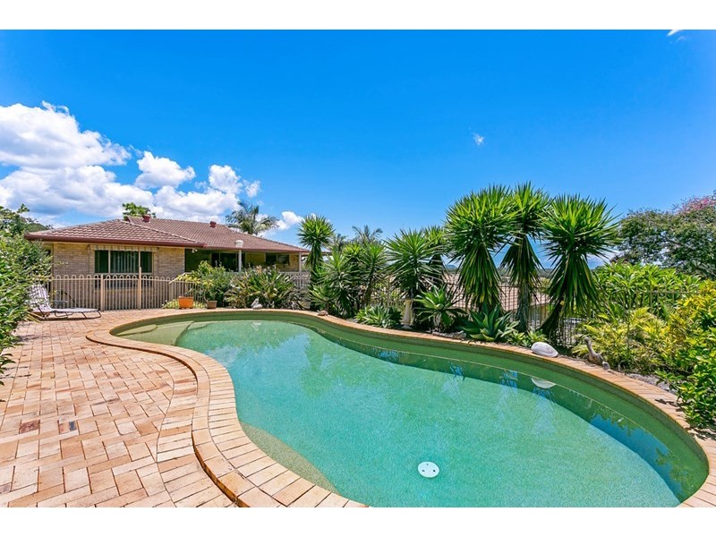 14 Robinson Place, Currumbin Waters QLD 4223