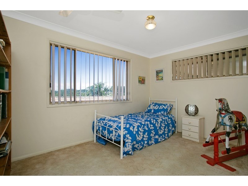 14 Robinson Place, Currumbin Waters QLD 4223