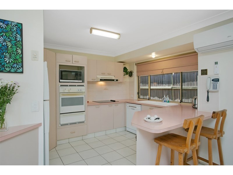 14 Robinson Place, Currumbin Waters QLD 4223