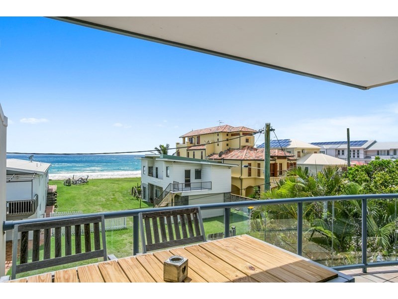 2/102 Jefferson Lane, Palm Beach QLD 4221