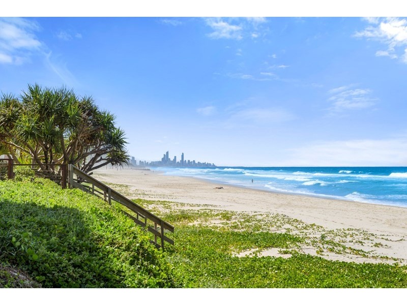 193 Jefferson Lane, Palm Beach QLD 4221