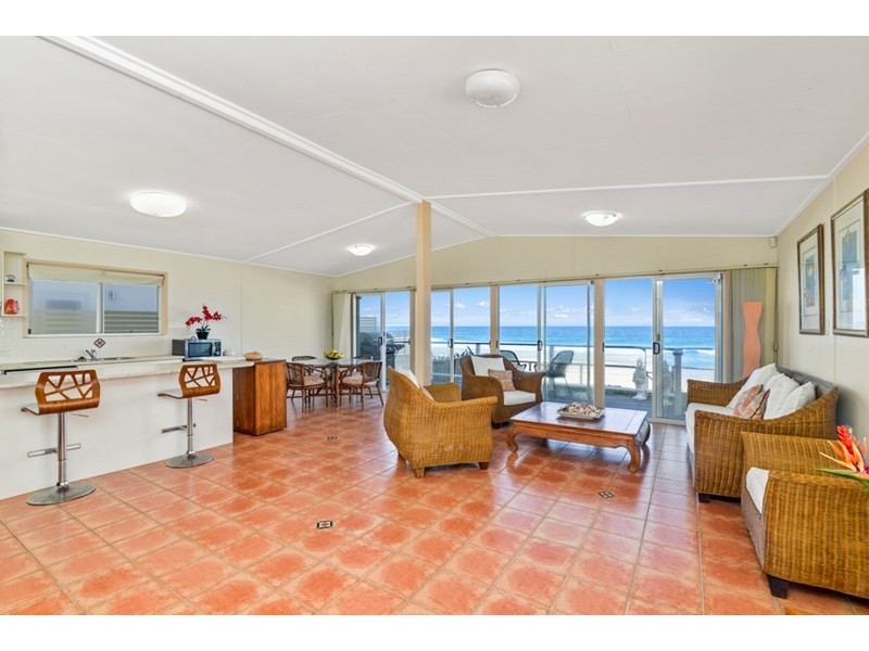 195 Jefferson Lane, Palm Beach QLD 4221