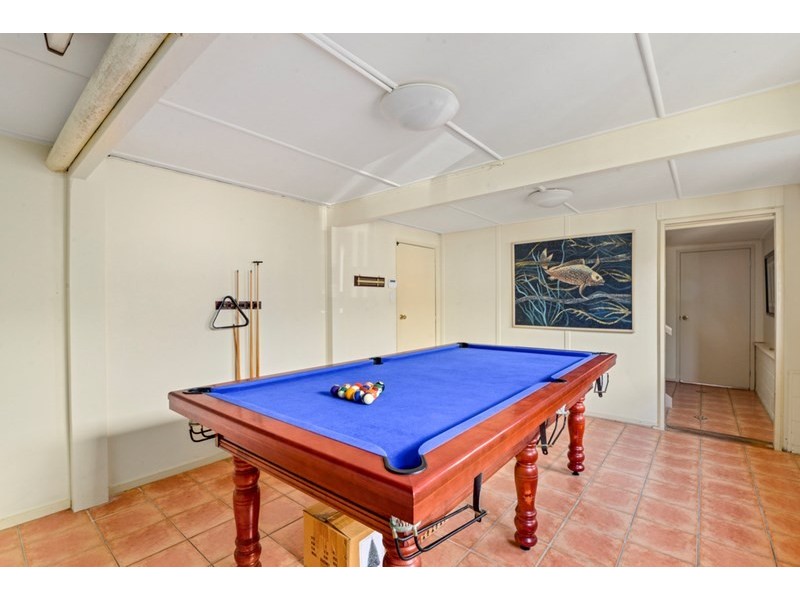 195 Jefferson Lane, Palm Beach QLD 4221