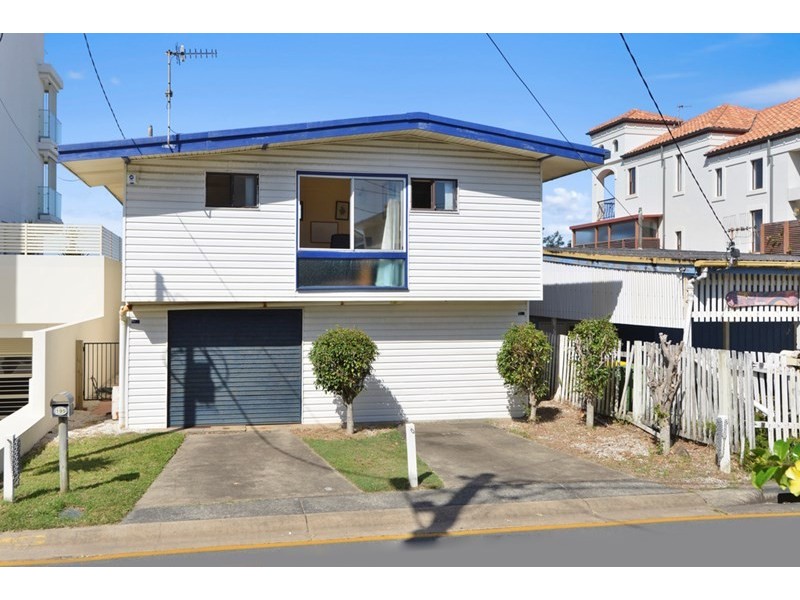 195 Jefferson Lane, Palm Beach QLD 4221