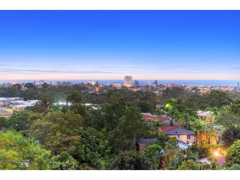 141 K P McGrath Drive, Elanora QLD 4221