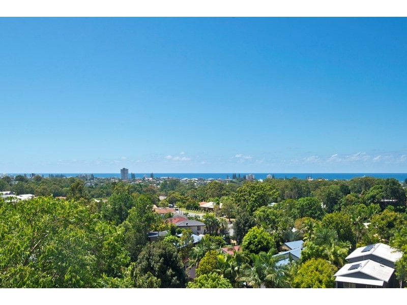 141 K P McGrath Drive, Elanora QLD 4221