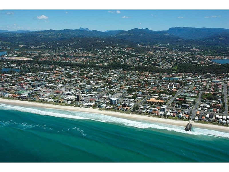 182 Townson Avenue, Palm Beach QLD 4221