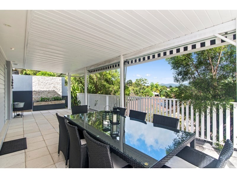 11 Banksiadale Court, Elanora QLD 4221