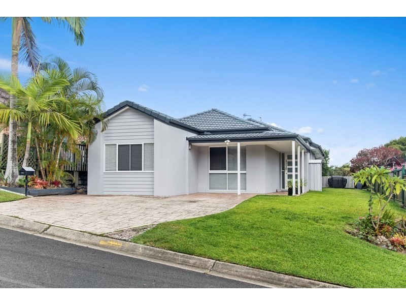 11 Banksiadale Court, Elanora QLD 4221