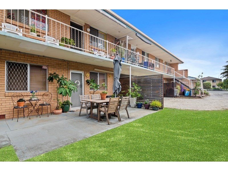 2/1425 Gold Coast Highway, Palm Beach QLD 4221