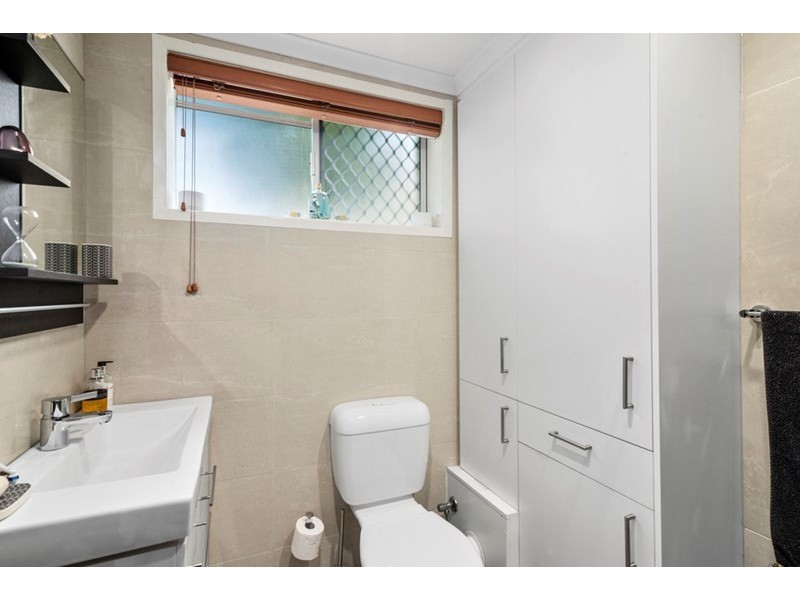 2/1425 Gold Coast Highway, Palm Beach QLD 4221